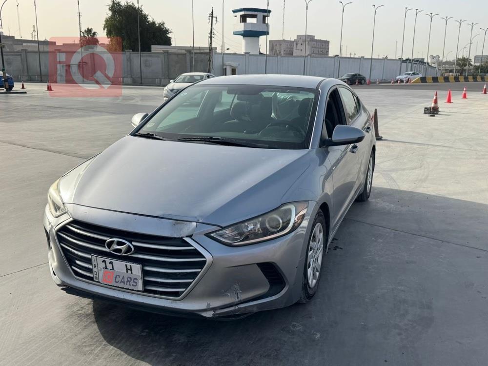 هیۆندای ئەلەنترا